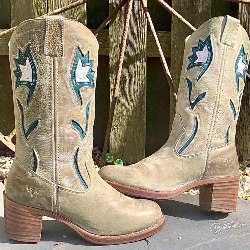 FRYE Vintage Green White Cowgirl Cowboy Western Campus Boots, Size 9